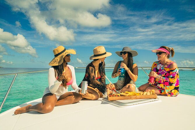 private-luxury-35-yacht-from-fajardo-to-icacos-or-palomino