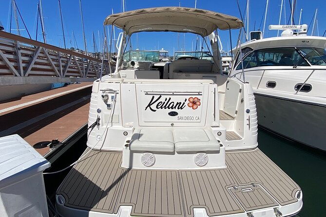 private-luxury-45-bay-cruiser-tour-in-san-diego-suitable-for-any-events