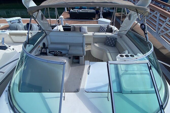 private-luxury-45-bay-cruiser-tour-in-san-diego-suitable-for-any-events
