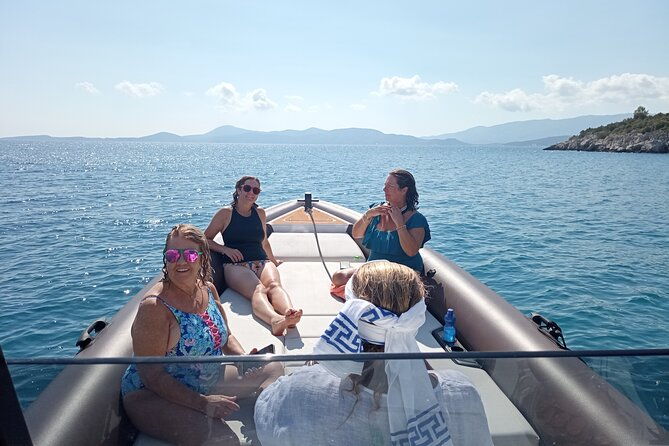 private-luxury-cruises-in-greece