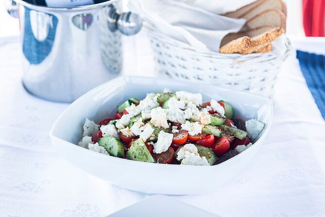 private-luxury-dinner-on-board-moored-in-athens