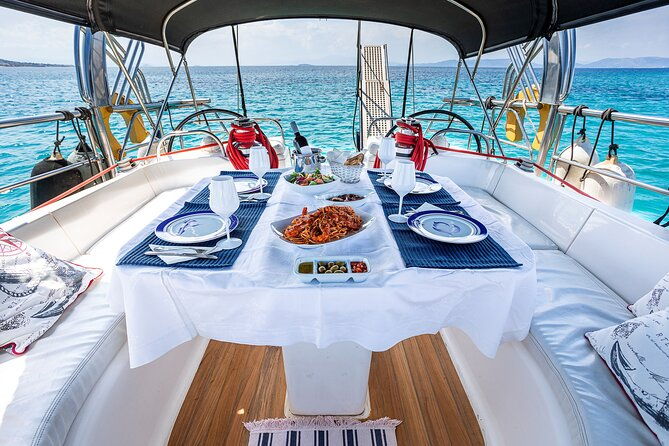 private-luxury-dinner-on-board-moored-in-athens