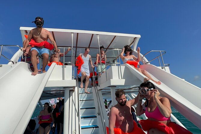 private-luxury-double-slide-party-boat