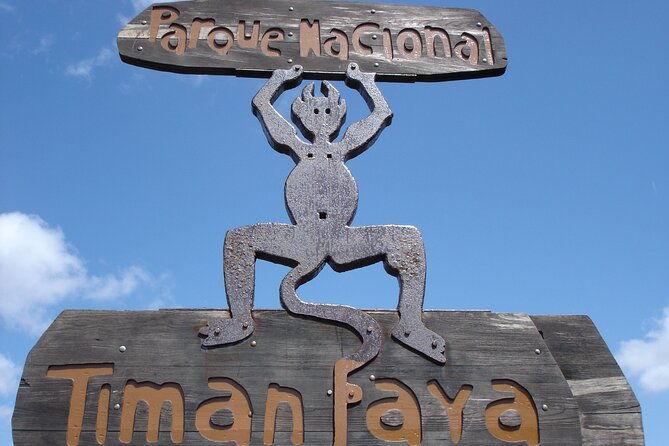 private-luxury-full-day-timanfaya-tour-jameos-del-agua-and-cueva-de-los-verdes