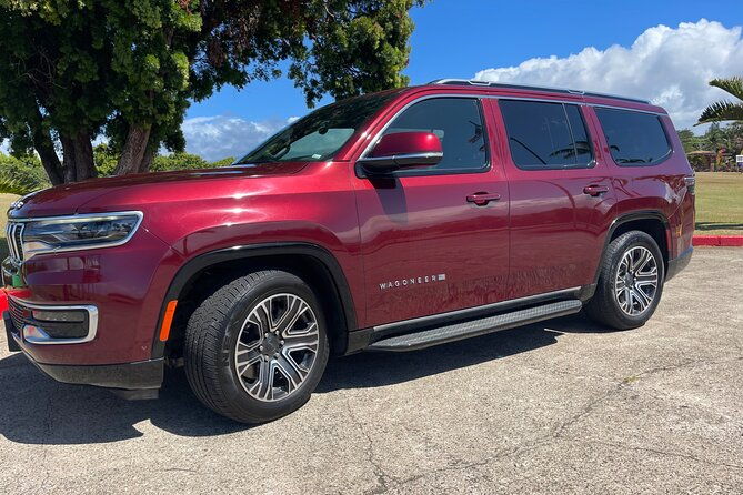 private-luxury-hana-tour-in-7-passenger-suv