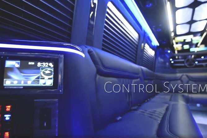 private-luxury-mercedes-benz-limo-from-san-juan-airport-to-hotels