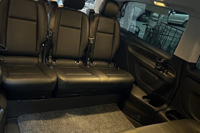 private-luxury-minivan-with-english-speaking-driver-in-istanbul