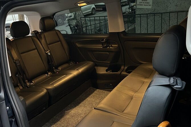 private-luxury-minivan-with-english-speaking-driver-in-istanbul