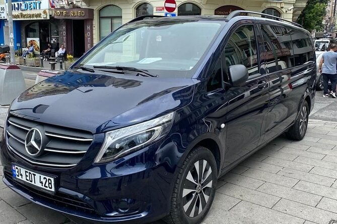 private-luxury-minivan-with-english-speaking-driver-in-istanbul