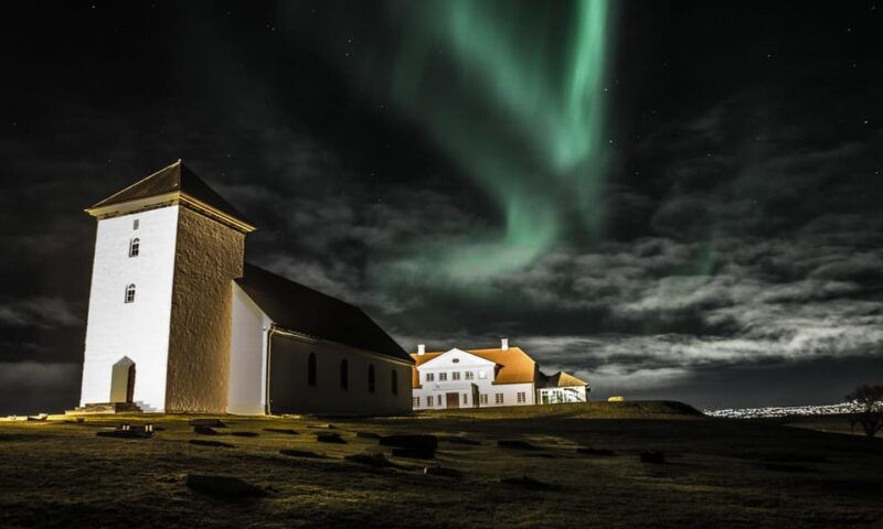 private-luxury-northern-lights-hunt