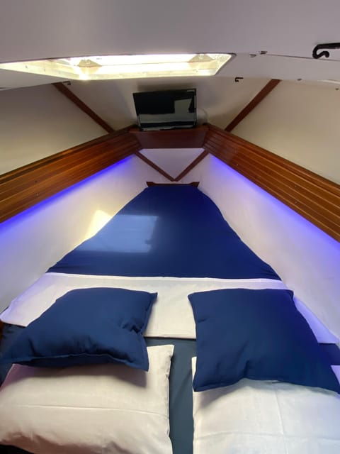private-luxury-sailing-yacht-charter-madeira-island
