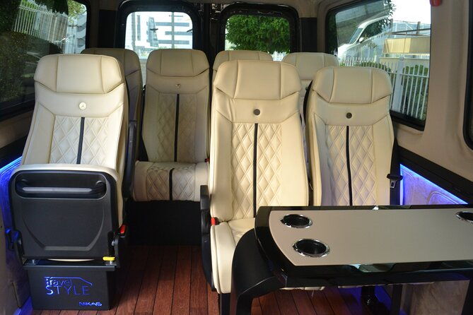 private-luxury-transfer-from-athens-airport-and-in-athens-greece