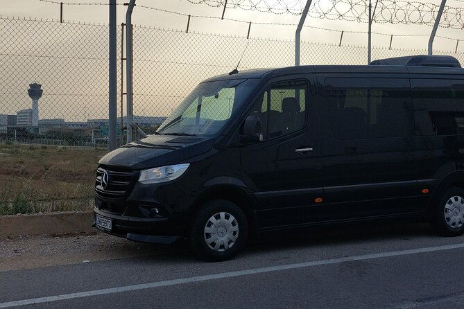 private-luxury-transfer-from-to-athens-international-airport
