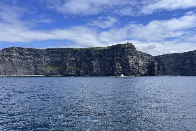 private-luxury-vip-chauffeured-cliffs-of-moher-tour-from-dublin