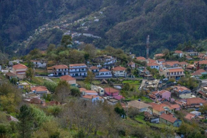 private-maderia-island-tour-famous-monte-toboggan-ride