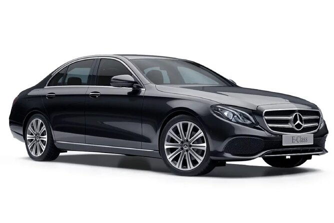 private-madrid-fullday-guided-tour-with-dlx-car