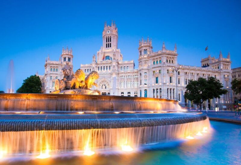 private-madrid-highlights-walking-tour