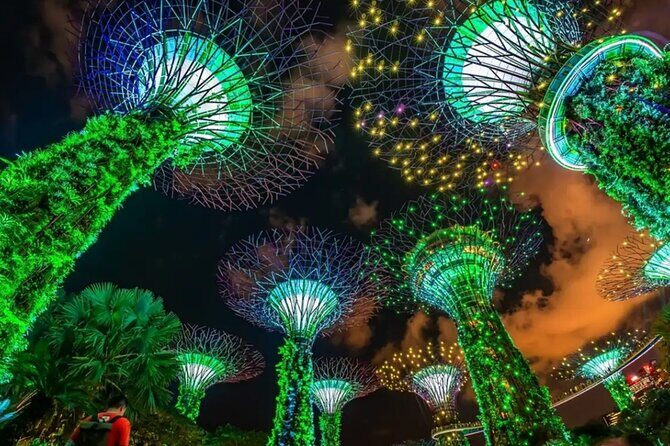 Private :Magical Nights in River Cruises and Stunning Light Shows - FAQs