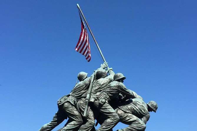 private-marine-corps-tour-of-washington-dc-by-luxury-car