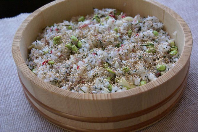 private-market-tour-and-cooking-lesson-with-a-tokyo-native-makiko-in-her-home