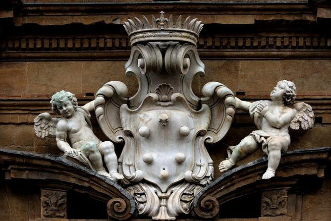private-medici-guided-tour-in-florence