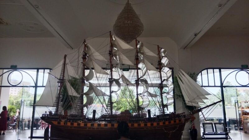 private-mekong-delta-floating-market-2days-1night