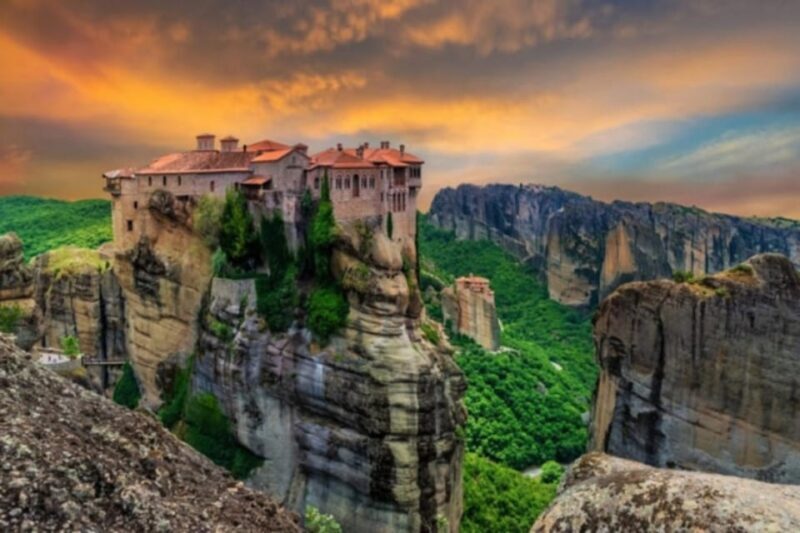 Private Meteora Monasteries Tour from Thessaloniki! - What Makes This Tour Stand Out