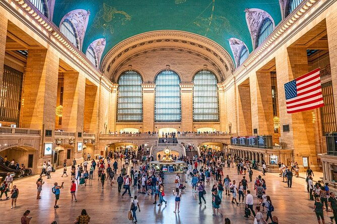 private-midtown-times-square-walking-tour