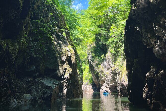 Private Mifuchi Gorge Canoe Tour - FAQs