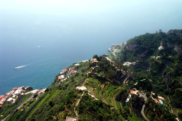 private-mini-motor-boat-tour-of-the-amalfi-coast