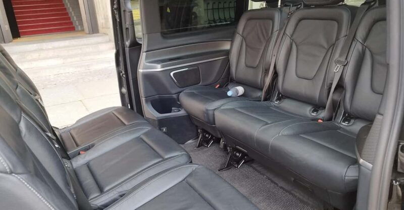 private-minivan-tour-berlin-highlights-driver-and-guide