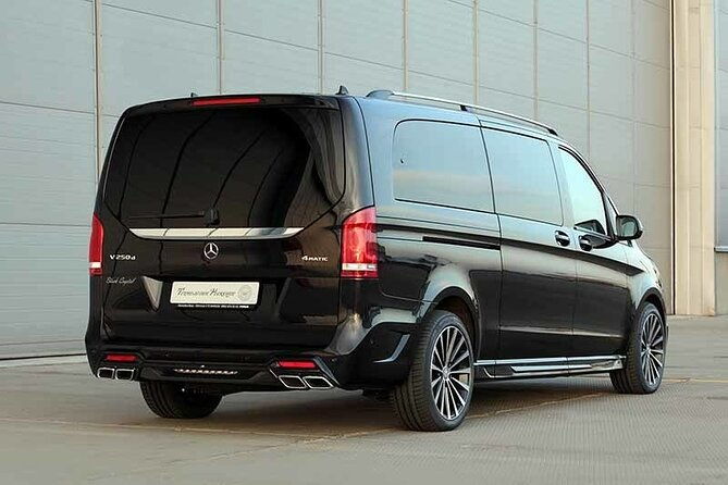private-minivan-transfer-from-glasgow-gla-airport-to-edinburgh