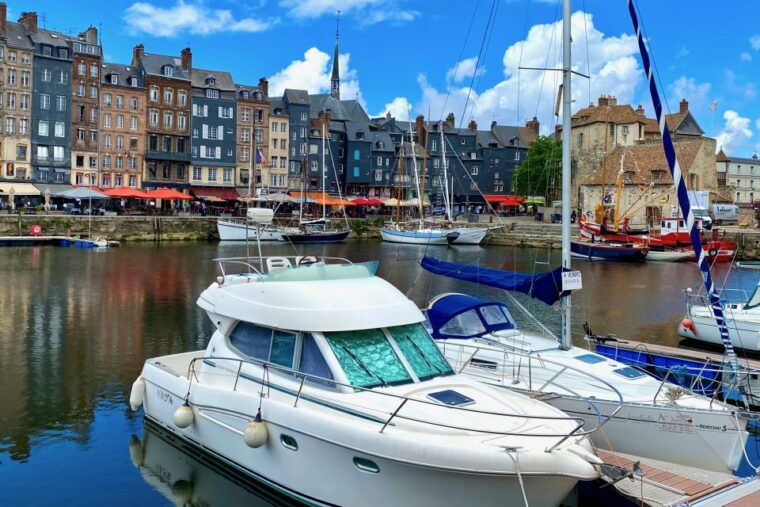 private-mont-saint-michel-honfleur-trip-by-mercedes