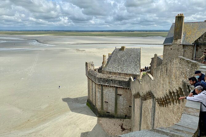 private-mont-saint-michel-normandy-d-day-express-trip-from-paris-2
