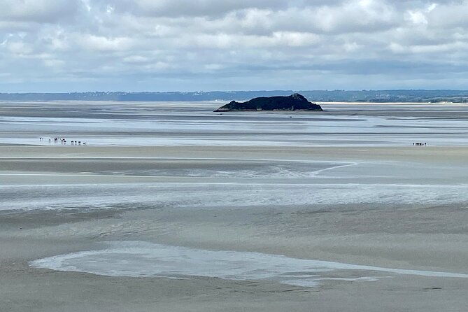 private-mont-saint-michel-normandy-d-day-express-trip-from-paris
