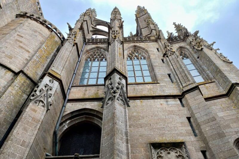 private-mont-saint-michel-trip-from-paris-calvados-tasting