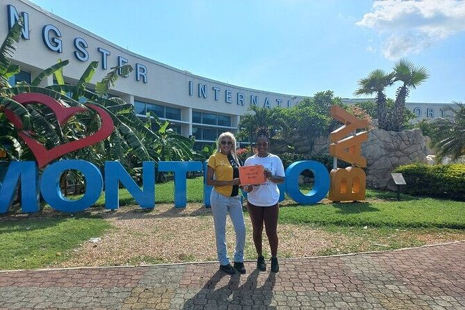 private-montego-bay-airport-transfer-to-negril-hotels-2