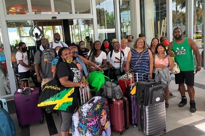 private-montego-bay-airport-transfer-to-runaway-bay-st-ann