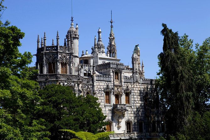 private-monuments-tour-in-sintra-from-lisbon