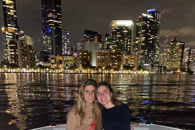private-moon-watch-boat-cruise-in-fort-lauderdale