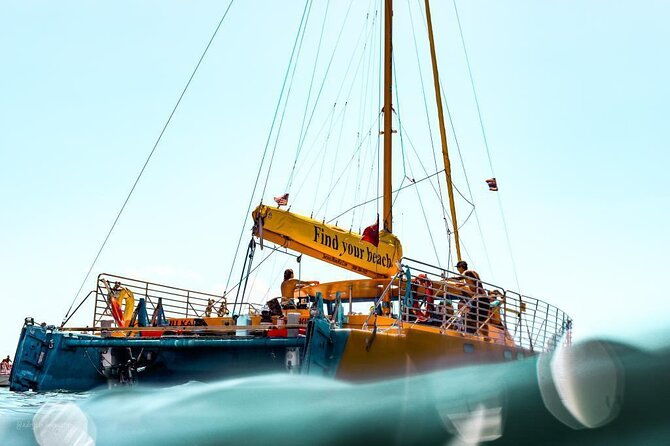 private-morning-ceremony-sailing-charter