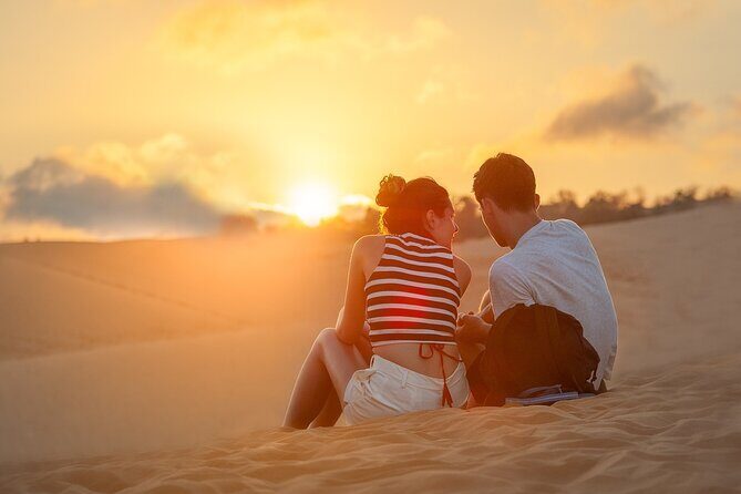 Private Morning Desert Safari Dubai with Dune Bashing & Sandboard - Key Points