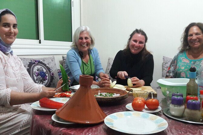 Private Moroccan Cooking Class in Casablanca with Hotel Transfers - Key Points
