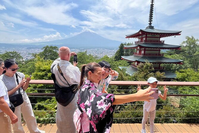private-mt-fuji-tour-with-hotel-pick-up-and-free-kimono-rental
