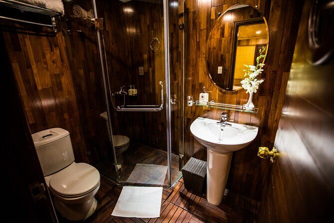 Private Multi Day Tour Halong Bay with Ba Ham Tien Ong Cruise - FAQ