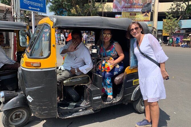 Private Mumbai City Tour and Bollywood Tour Combo with Transport - FAQs