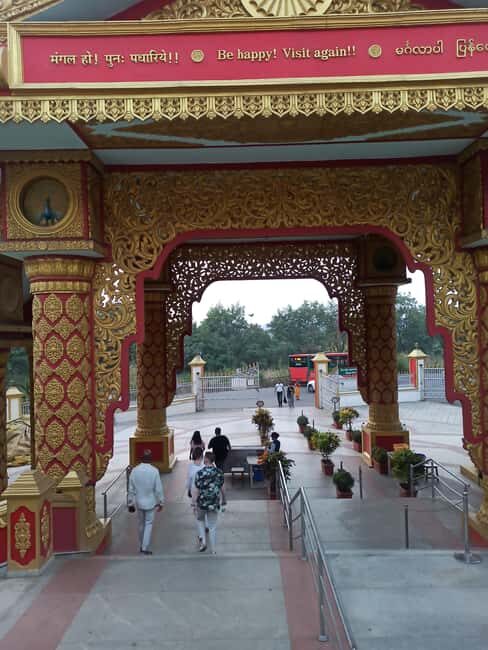 Private Mumbai Tour: Kanheri Caves & Golden Pagoda Temple - Key Points