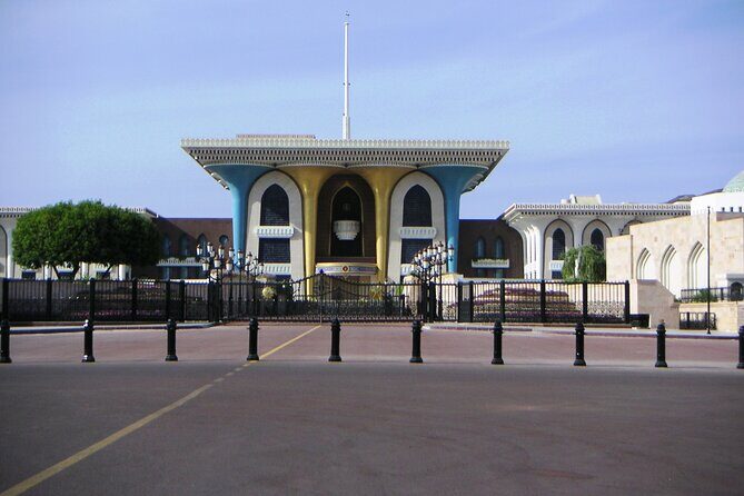 Private Muscat City Sightseeing Tour - A Fascinating Capital - Considerations and Tips