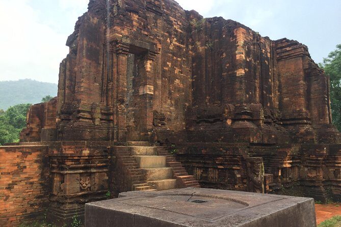 Private My Son Tour w. included admission & lunch, knowledgeable guide - The Cultural Show and Lunch