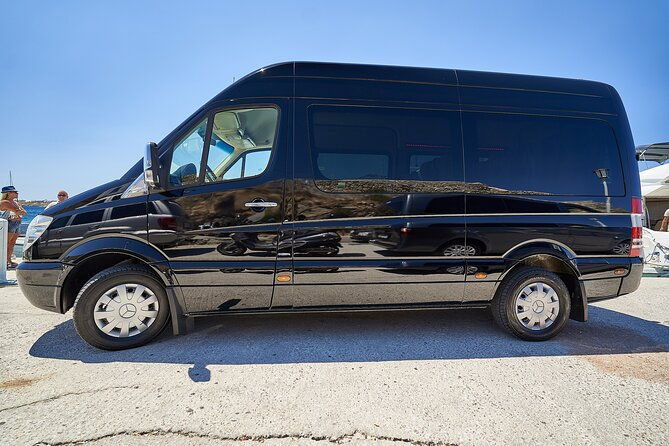 private-mykonos-airport-port-luxury-transfer